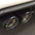 Akrapovic Evolution Line (Titanium) Komplettanlage mit Carbon Endrohre passend für BMW M2 F87