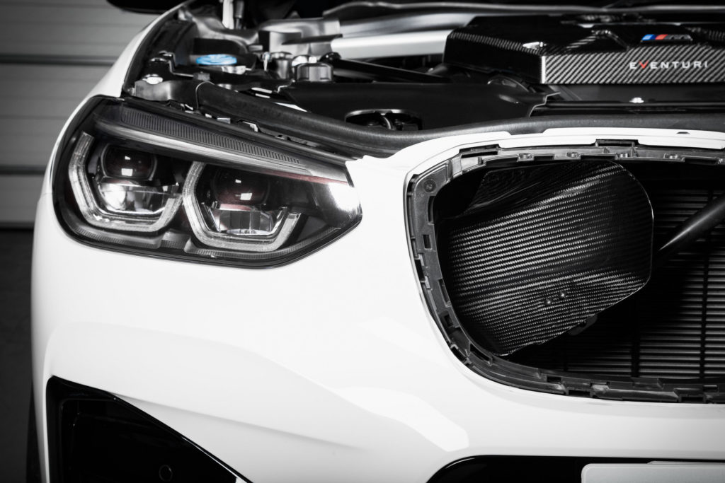 eventuri-carbon-ansaugsystem-fuer-bmw-f97-x3m-und-f98-x4m-16_38999_2048x1365