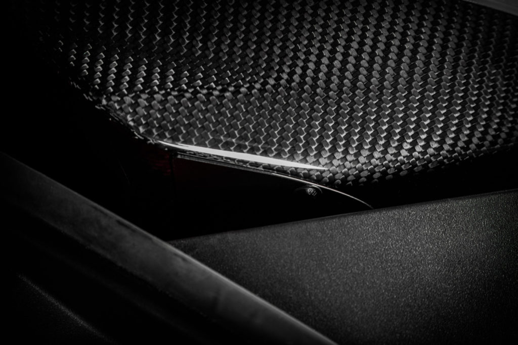 eventuri-carbon-motorabdeckung-fuer-toyota-supra-mk5-a90-2020-3_37910_2048x1365_2