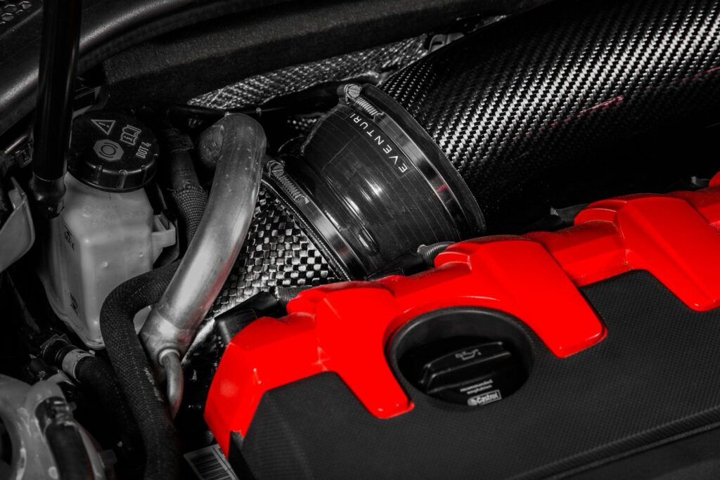 eventuri-carbon-inlet-fuer-audi-rs3-8v-ttrs-8s-2