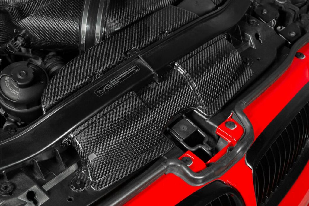 eventuri-carbon-ducts-fuer-bmw-e9x-m3-gloss-9_50630_799x533_2