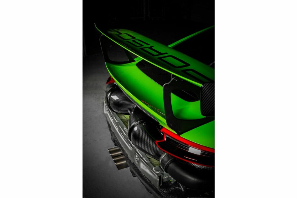 eventuri-carbon-ansaugsystem-fuer-porsche-991-gt3-rs-11_50832_533x799