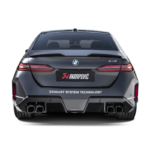 AKRAPOVIC SLIPON Titan Abgasanlage passend für BMW M5 G90 + G99 Touring mit OPF ab 2025 + Carbon Endrohre